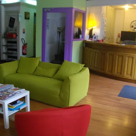 Hotel Central Готель