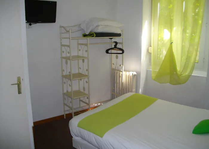 Hôtel Central Hotel 2*