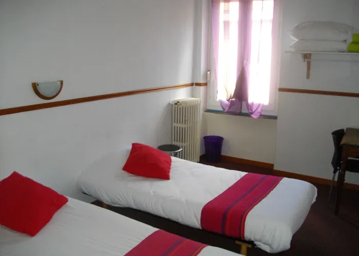 Hôtel Central Hotel 2*