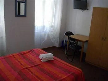 Hotel Central Готель