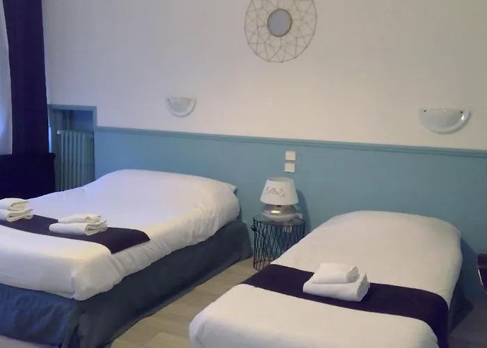 Hotel Central Отель 2*